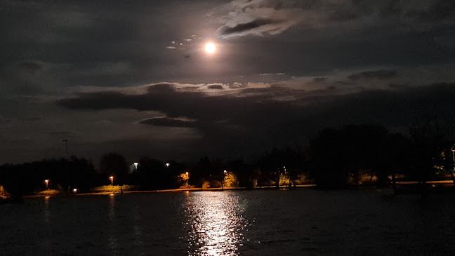 Mauros Coffee Shop - Gastronomi och hotellverksamhet