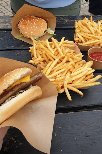 Arvidsons Kiosk Och Fisk - Gastronomi och hotellverksamhet