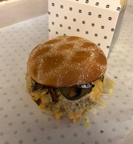 Comments and reviews of Tölö Pizza & Kiosk