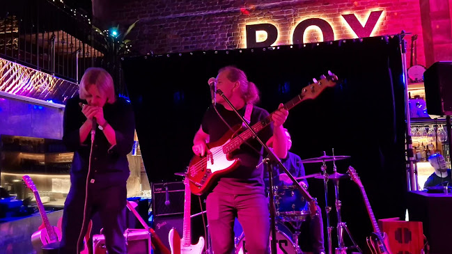 Roy Restaurant Café & Bar