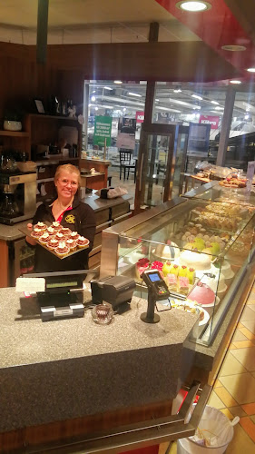 Opinii despre Nöjds Konditori, Högsbo în Västra Frölunda - Gastronomi och hotellverksamhet