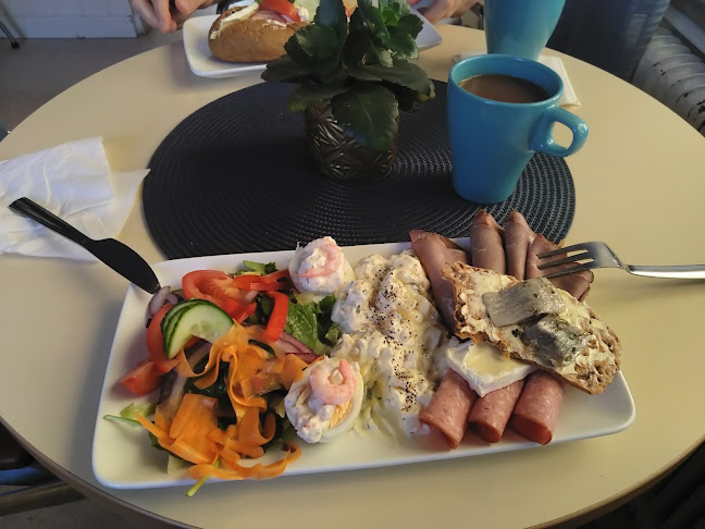Opinii despre Lundgrens Bageri & Konditori în Österfärnebo - Gastronomi och hotellverksamhet