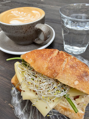 Babettes Kafferi & Bageri - Gastronomi och hotellverksamhet