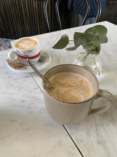 Comentarii opinii despre Deli Molinari Traneberg