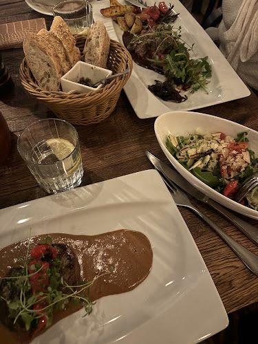 Limone Ristorante Italiano - Gastronomi och hotellverksamhet