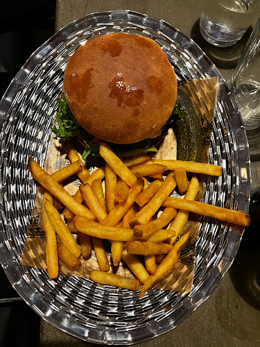 Bricks Burgers & Steaks Kunghallen Phone number