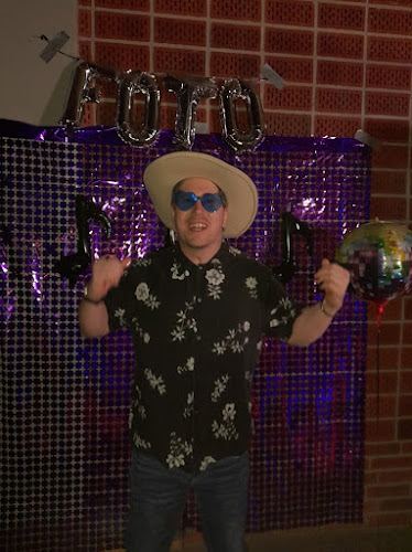 Opinii despre Väla Gatukök în Helsingborg - Gastronomi och hotellverksamhet