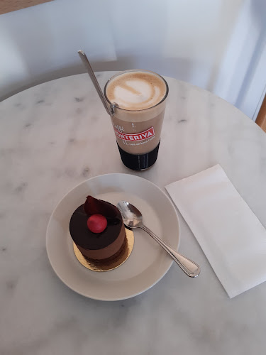 Comentarii opinii despre Café Maräng