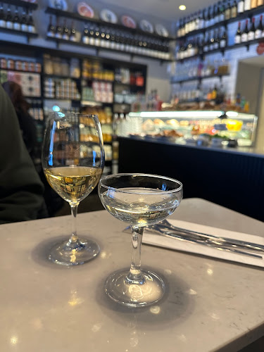 Comentarii opinii despre Bar Italia