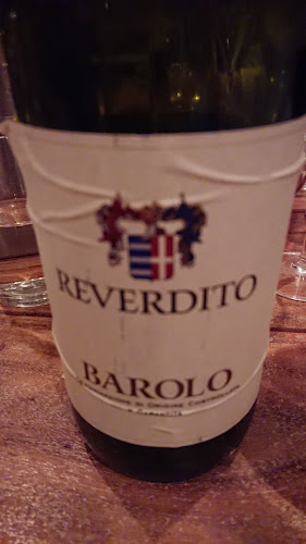 Opinii despre Enoteca Maglia în Göteborg - Gastronomi och hotellverksamhet