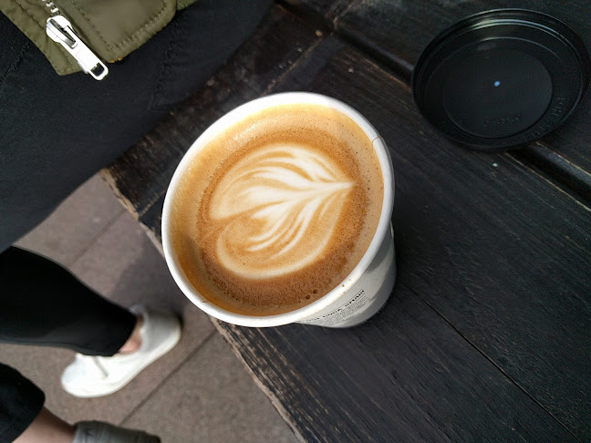 Opinii despre Le croissant Ben & Jerry´s în Kalmar - Gastronomi och hotellverksamhet