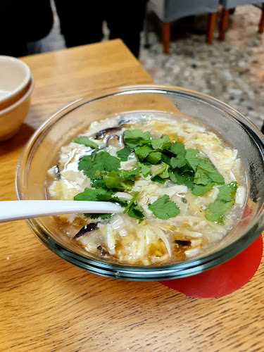 Comentarii opinii despre YiLi Restaurang