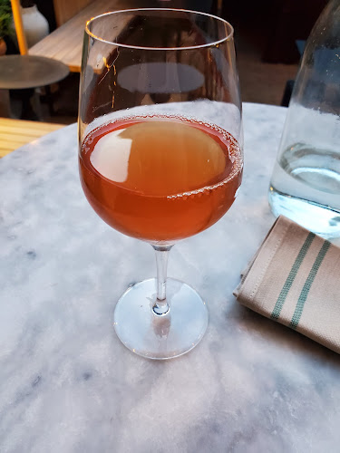 Comentarii opinii despre Julie Vinbar