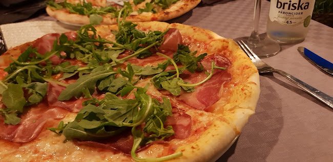 Krogeriet Open Times