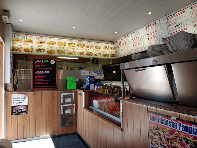 Opinii despre Helin pizzeria în Boo - Gastronomi och hotellverksamhet