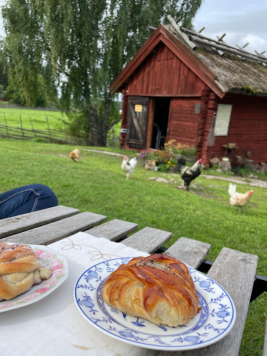 Comentarii opinii despre Pelle och Maries kafé i Viby