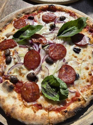 Lilla torg 4, 211 34 Malmö