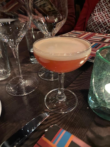 Comentarii opinii despre Biblioteket Live