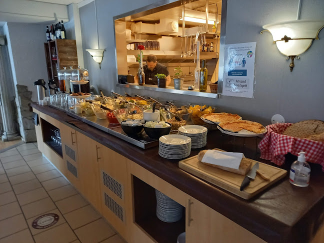 Opinii despre La Famiglia Restaurang în Tidaholm - Gastronomi och hotellverksamhet