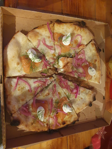 Comentarii opinii despre Pizza Garage