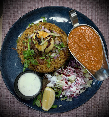 Opinii despre Nils Tandoori ( stängd permanent ) în Spånga - Gastronomi och hotellverksamhet