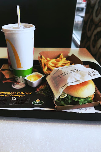 Comentarii opinii despre McDonald's Gävle Hemlingby