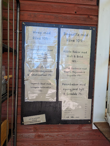 Opinii despre Tottnäs Rökeri în Nynäshamn - Gastronomi och hotellverksamhet