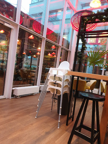 EAT Market - Gastronomi och hotellverksamhet