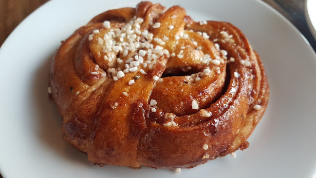 Bonne Femme - Bromma