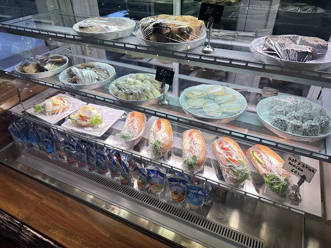 2 Rum & Kök - Surahammar