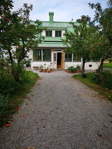 Husmor Lisa AB - Gastronomi och hotellverksamhet