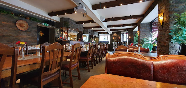 Candys Bistro - Gastronomi och hotellverksamhet