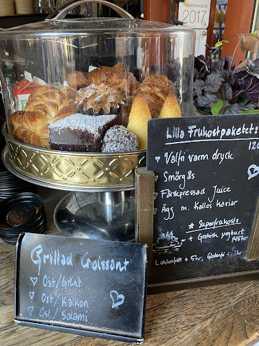 Mellqvist Kaffebar - Gastronomi och hotellverksamhet