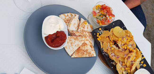 Serinis Restaurang&Bar - Gastronomi och hotellverksamhet