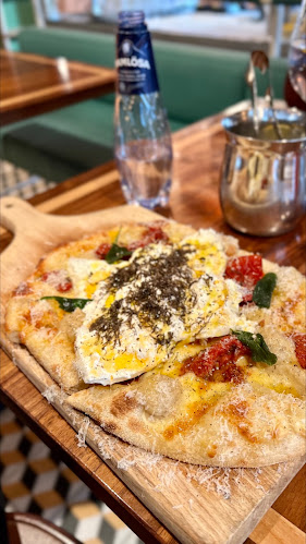 Jacqueline's - Gastronomi och hotellverksamhet