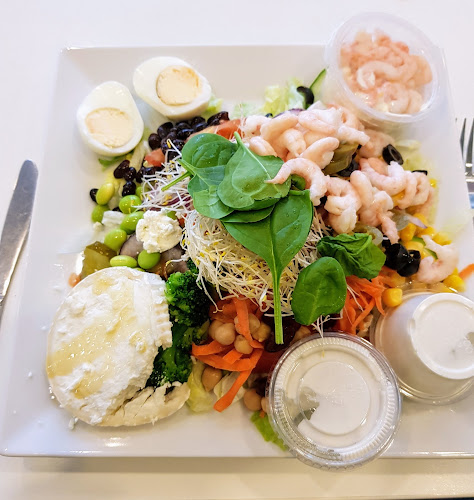 Opinii despre EAT (vid sjukhuset) în Södertälje - Gastronomi och hotellverksamhet