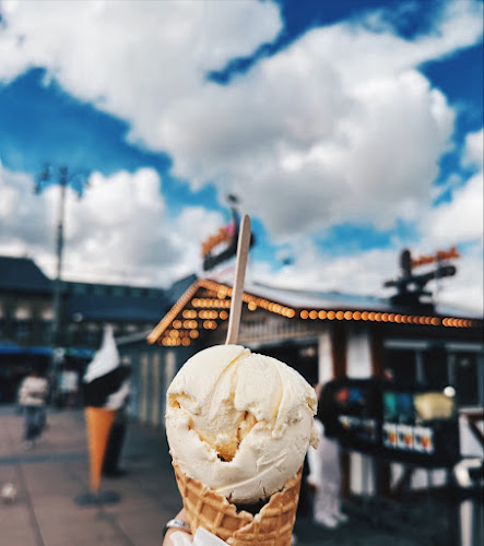 Jafaris Donuts, Churros och Glasseria - Gastronomi och hotellverksamhet