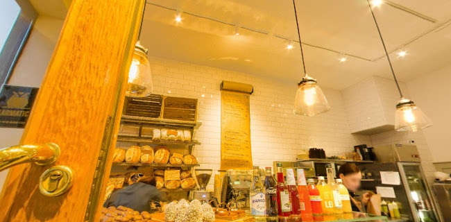 Robin Delselius Bageri - Stockholm