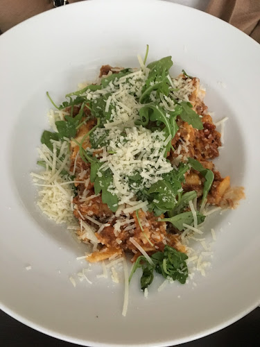 Comments and reviews of Oliveriet - Äkta Italiensk Pizzeria, Restaurang Och Deli i Karlstad