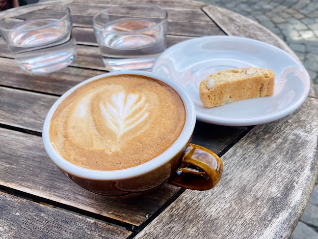 Comentarii opinii despre i Gränden Café & Boutique