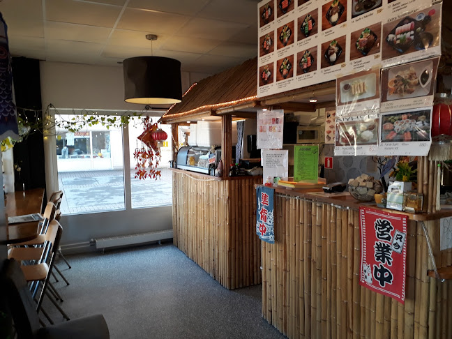 Thai Thai - Gastronomi och hotellverksamhet