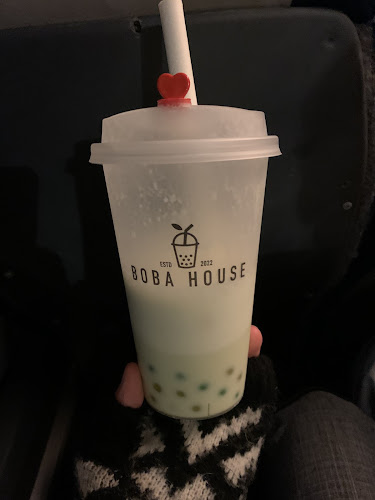 Opinii despre Boba House Trollhättan în Trollhättan - Gastronomi och hotellverksamhet