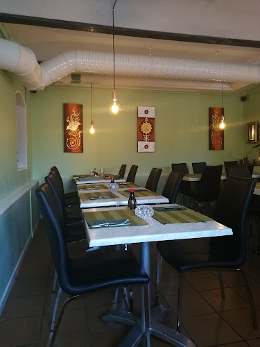 GinnDee Sushi & Wok - Gastronomi och hotellverksamhet