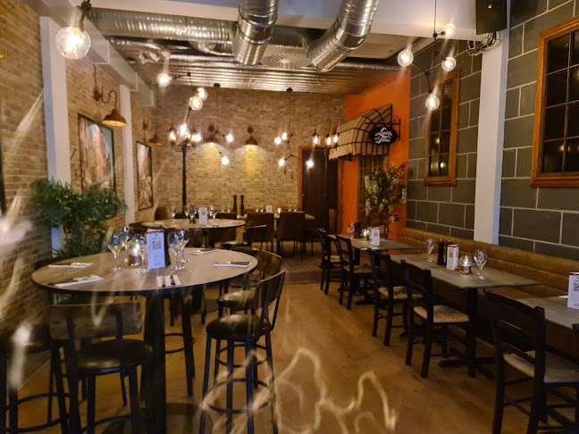 Luca & Toni Open Times