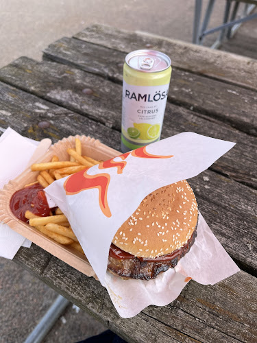 Reviews of Lilla Varholmen Kiosk & restaurang in Torslanda - Gastronomi och hotellverksamhet