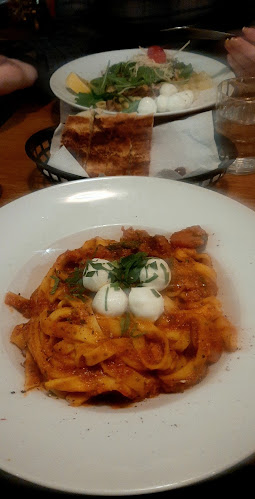 Pasta Gudfadern Phone number