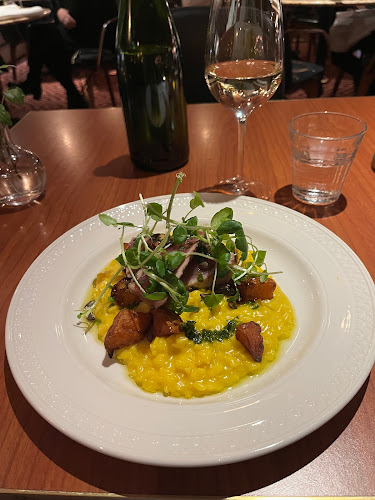 Reviews of Paul's in Stockholm - Gastronomi och hotellverksamhet