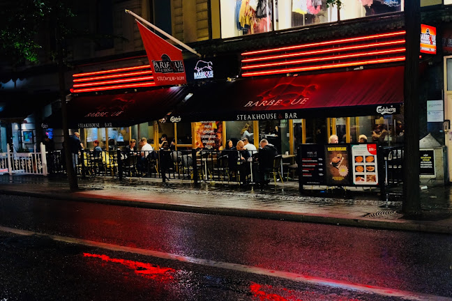 Barbeque Steakhouse & Bar - Gastronomi och hotellverksamhet