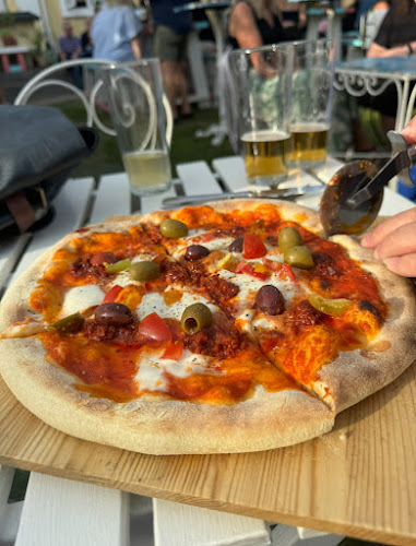 Villa & Trädgård de luxe - Gastronomi och hotellverksamhet