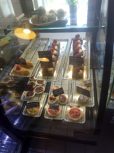 Glutenfria Paradiset Café och Butik I Stora Herrestad Phone number